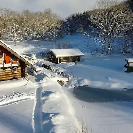 Au Bord D'un Etang Prive, Massif Du Sancy Picherande
